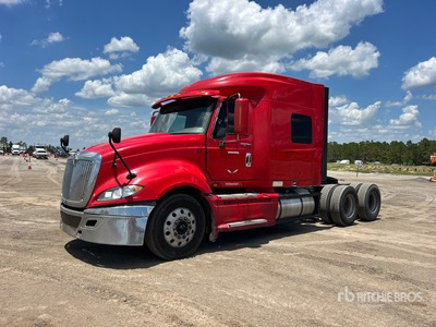 2014 International ProStar+122 6x2 Tracteur routier couchette (Glider Kit)