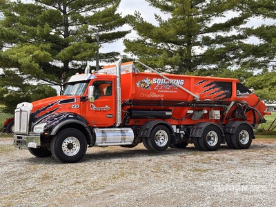2018 Soil King Extreme XTR 25 on 2019 Kenworth T880 8x4 شاحنة توزيع الحجر