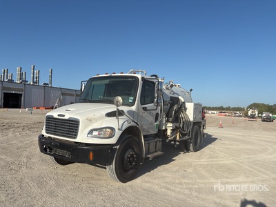 2016 Freightliner M2106 4x2 Vacuüm tankwagen