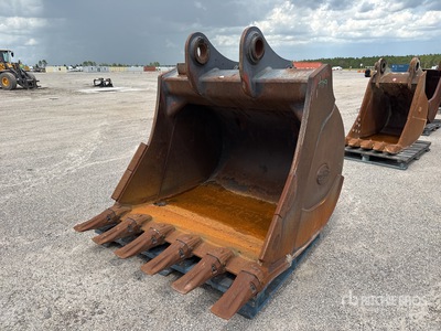 Strickland 60 in Digging Excavator Bucket - Fits Volvo EC380