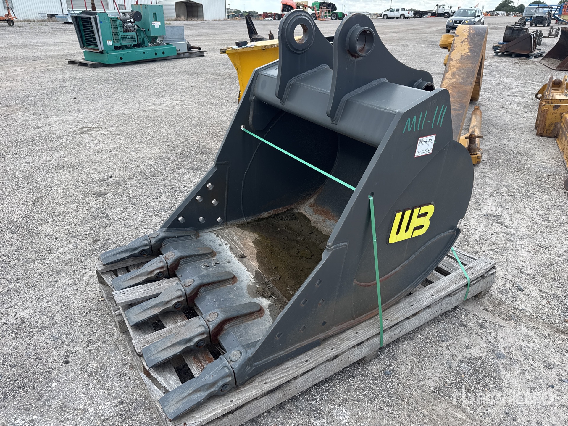 2021 Werk-Brau 44 in Digging Excavator Bucket