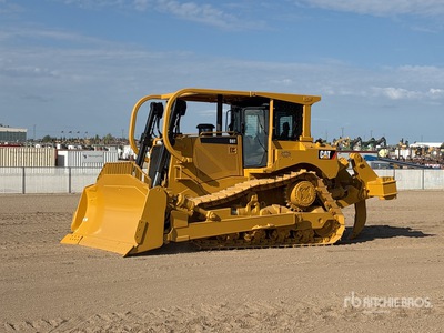 2011 Cat D8T جرافة مجنزرة