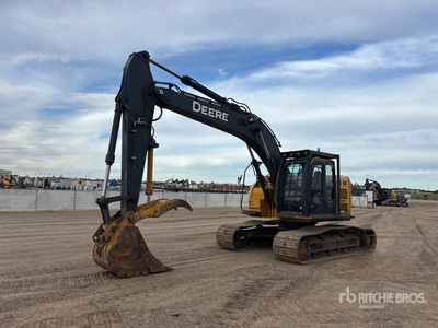 2021 John Deere 245G LC Tracked Excavator