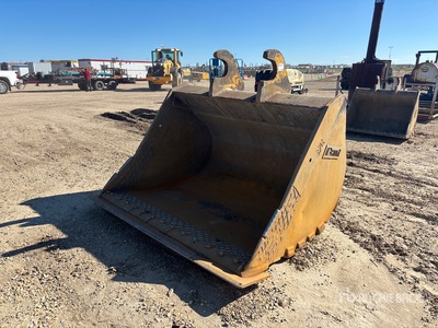 Brandt 84 in Q/C Cleanup دلو حفارة - Fits John Deere 470GLC