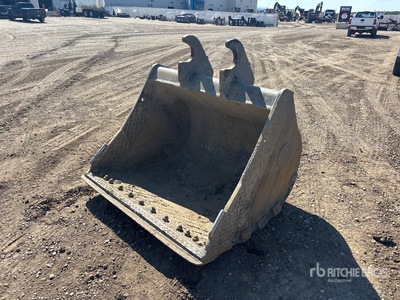 Grizzly 60 in Q/C Cleanup Excavator Bucket - Fits Volvo ECR235EL
