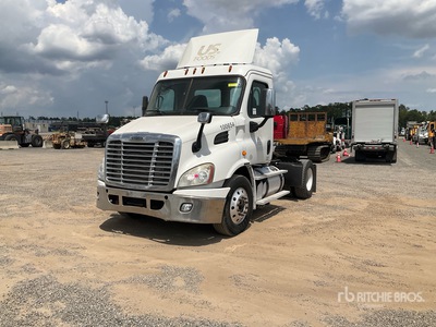 2016 Freightliner Cascadia 113 4x2 Cabina per trattore stradale 2 assi