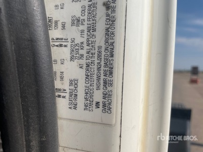 2010 International TranStar 8600 4x2 Cabeza Tractora Cabina Corta