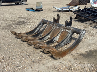 72 in Q/C Excavator Rake