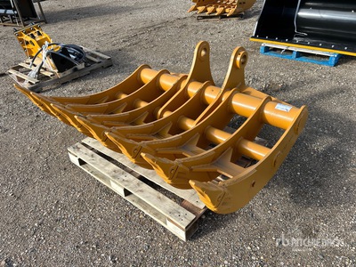 2026 GIYI GY-P320 65 in Excavator Rake - Fits Cat 320 (Unused)
