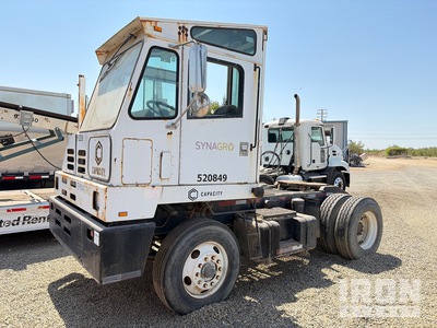 2006 Capacity TJ500 4x2 نصف جرارلجر المعدات