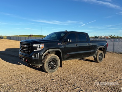 2021 GMC Sierra 1500 AT4 4x4 Crew Cab Pickup