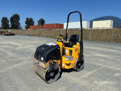 Multiquip Double Drum Roller