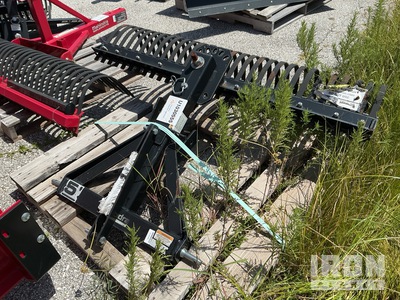 Mahindra 20KLR1060-M 60 in 3-Point Rake Attachment (Unused)