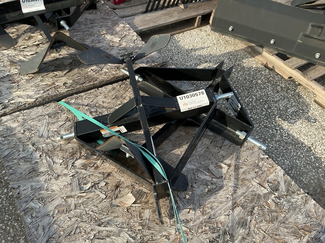 Quantity of (2) Mahindra 20KPP-M 3-Point Middle Buster Plows (Unused)