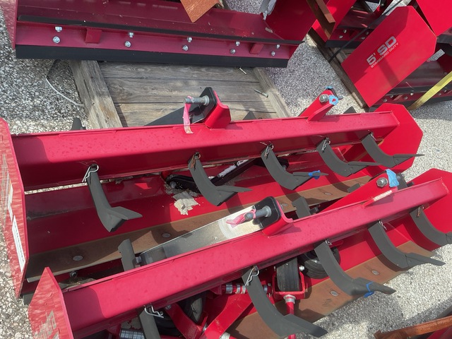 Mahindra 20KBS1072-M 72 in 3-Point Box Blade (Unused)