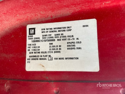 2005 Chevrolet C8500 4x2 Cab and Chassis