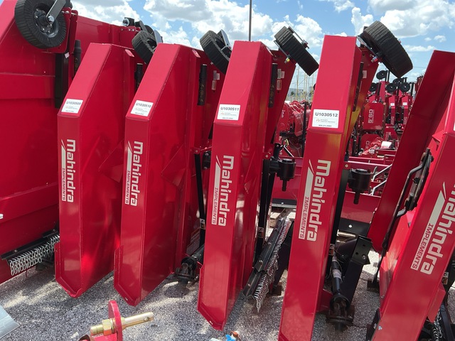 Mahindra 20KRCSD72SC-CG-3M 72 in 3-Point Hitch Rotary Cutter (Unused)