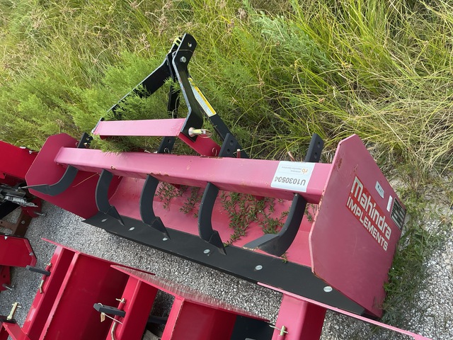 Mahindra 6SD 72 in 3-Point Box Blade (Unused)