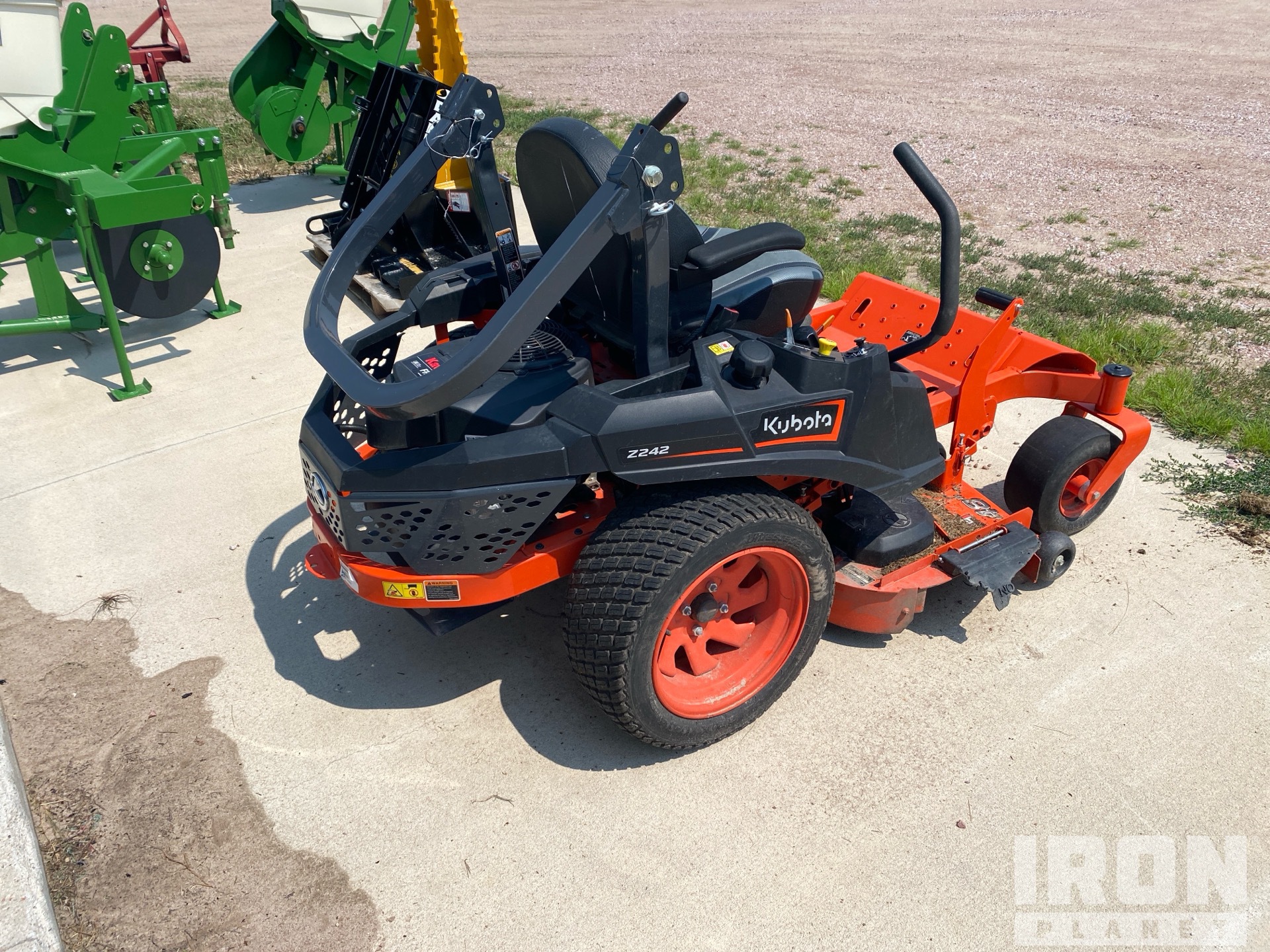 2024 Kubota Z242KW-48 Zero-Turn Lawn Mower in BASSETT, Nebraska