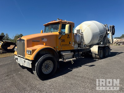 2004 Kenworth W900B 6x4 Mixer Truck