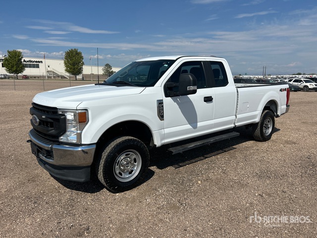 2022 Ford F-250 XL 4x4 Extended Cab Pickup