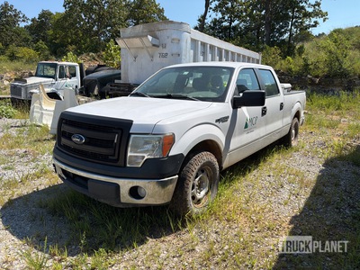 2014 Ford F-150 XL XL 4x2 Crew Cab Pickup (Inoperable)