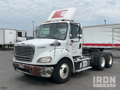 2017 Freightliner M2112 6x4 تراكتور شاحنة نهارية (ثنائية المحور)