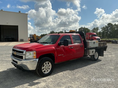2012 Chevrolet 3500 HD 4x4 Crew Cab Flatbed Truck (Inoperable)