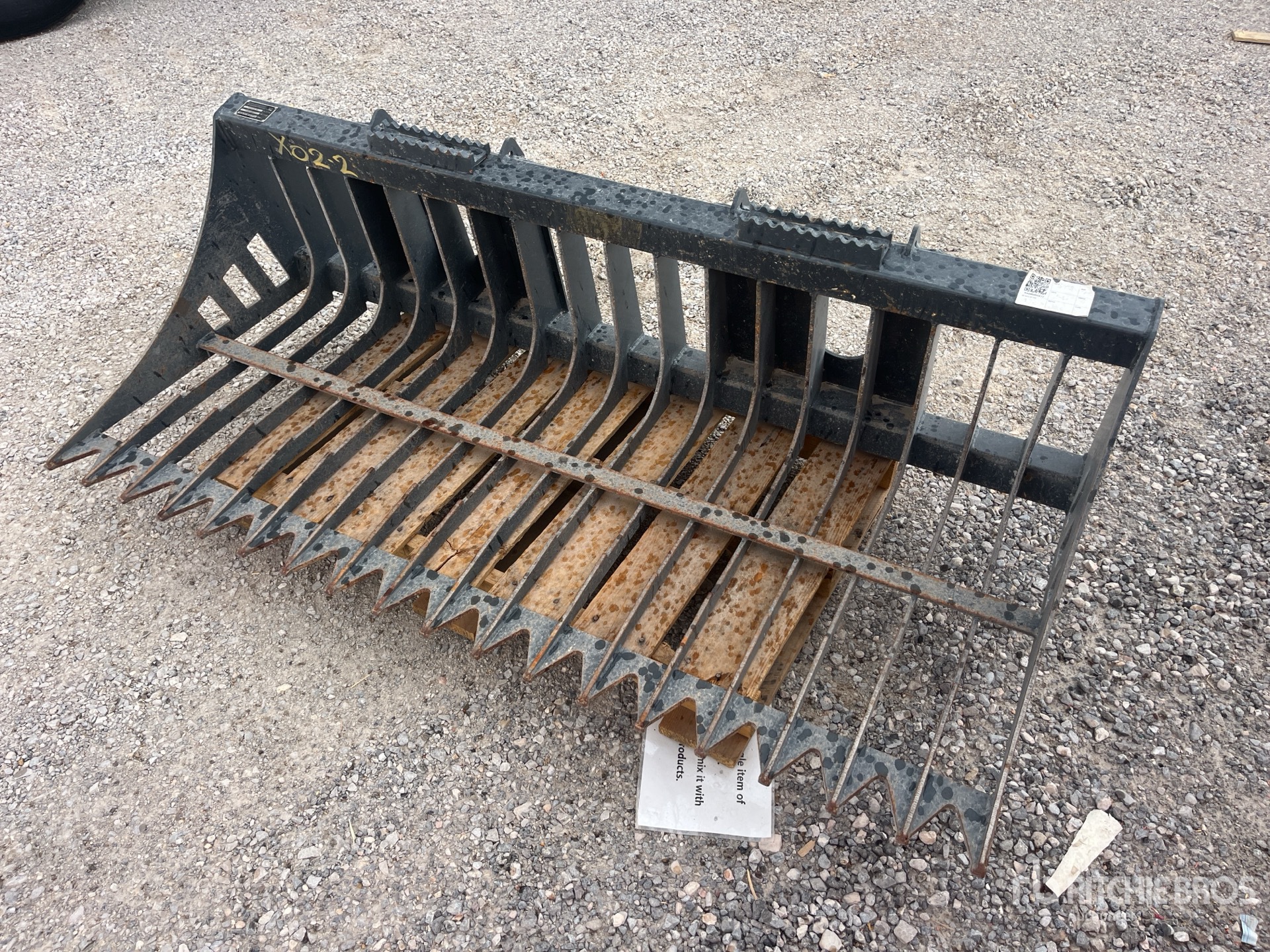 TMG Industrial TMG-SB72 72 in Rock Skid Steer Bucket