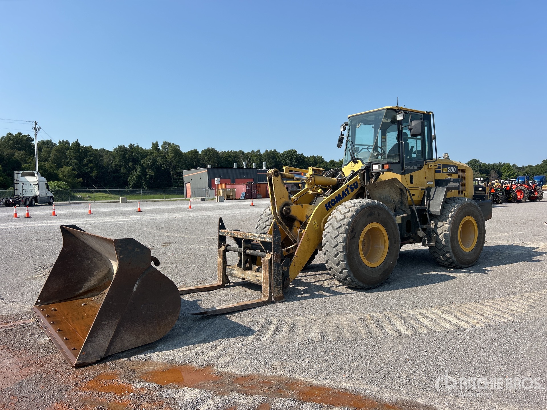 2015 Komatsu WA200-7 Wheel Loader
