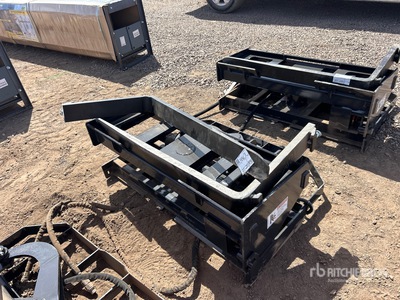2026 ARTEER RPT-42L 60 in Rotating Hydraulic Skid Steer Forks (Unused)