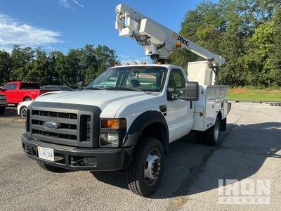 2009 Altec AT200 30 ft on 2009 Ford F-450 XL 4x4 SD Camión con Cesta Elevadora