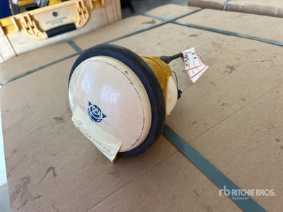 2022 Trimble SPS986 GNSS Smart Antenna Divers - Équipements Laser et GPS