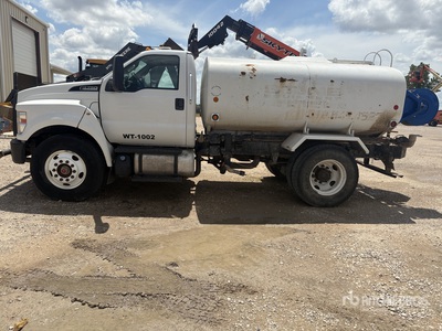 2019 Ford F-750 2000 gal Water Truck
