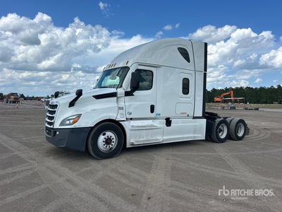 2021 Freightliner Cascadia 126 6x4 T/A Sleeper Truck Tractor