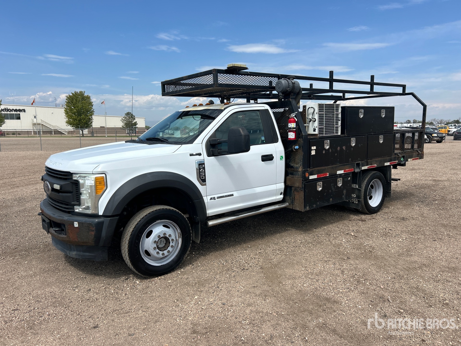 2017 Ford F-450 XL 4x4 Utility Truck