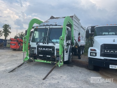 2019 Mack LR64 6x4 Front Loader Waste Collection Truck (Inoperable)