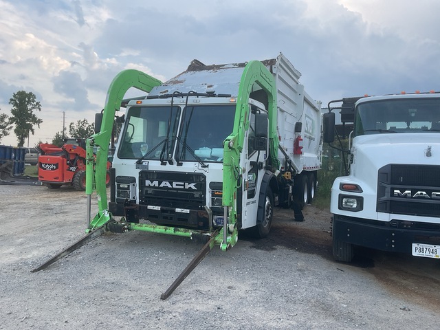 2019 Mack LR64 6x4 Front Loader Waste Collection Truck (Inoperable)