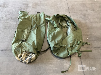 (465) Duffel Bags
