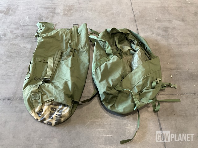 (465) Duffel Bags