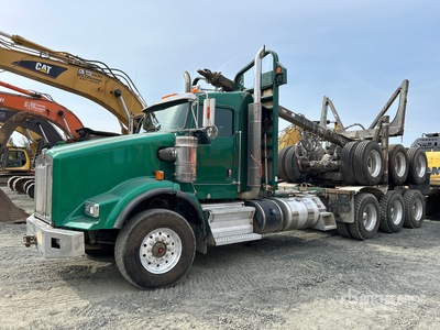 2017 Kenworth T800 8x6 Short Wood Log Truck
