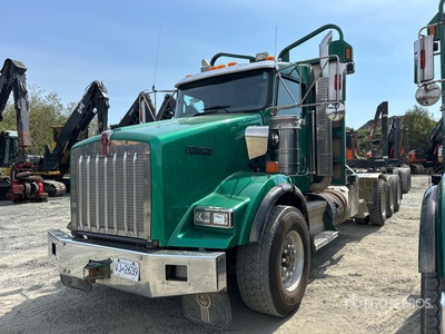 2017 Kenworth T800 8x6 Short Wood Log Truck