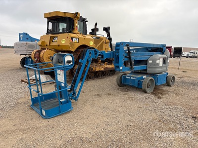 Genie Z-40/23N 2WD Electric Articulating Boom Lift (Inoperable)
