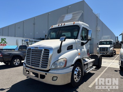 2014 Freightliner Cascadia 113 4x2 Cabina per trattore stradale 2 assi