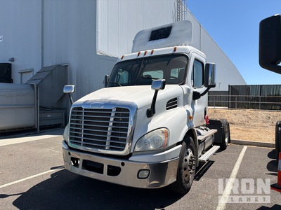 2014 Freightliner Cascadia 113 4x2 Cabina per trattore stradale 2 assi