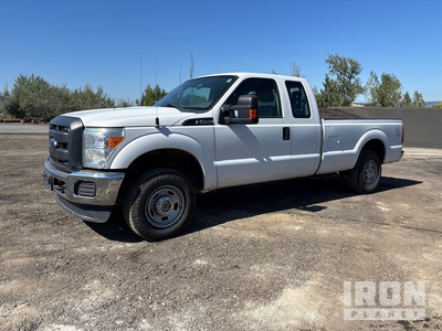 2015 Ford F-250 XL 4x4 Extended Cab Pickup