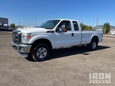 2015 Ford F-350 XL 4x4 Extended Cab Pickup