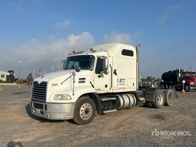 2015 Mack CXU613 6x4 T/A Sleeper Truck Tractor
