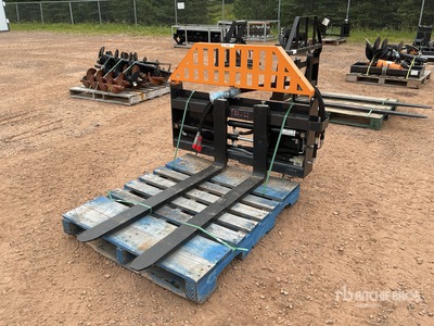 Wolverine PFA-11-3300G 48 in Skid Steer Forks (Unused)