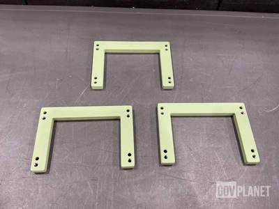 (3) Davlan 12520031 Housing Adapters